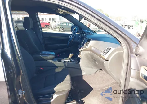 2017 Jeep Grand Cherokee Laredo 4X2 z USA, uszkodzony, nr VIN 1C4RJEAG6HC621508